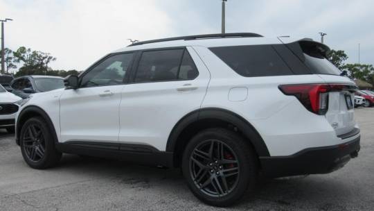 2025 Ford Explorer