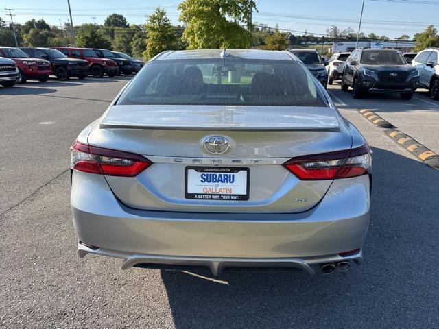 2022 toyota camry se nightshade