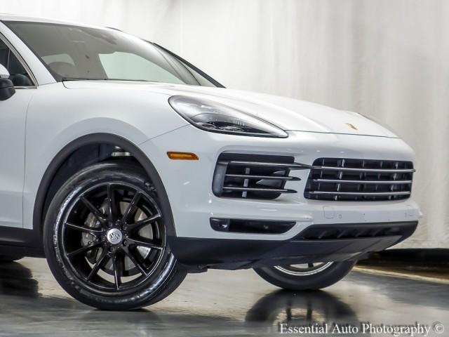 2020 porsche cayenne base