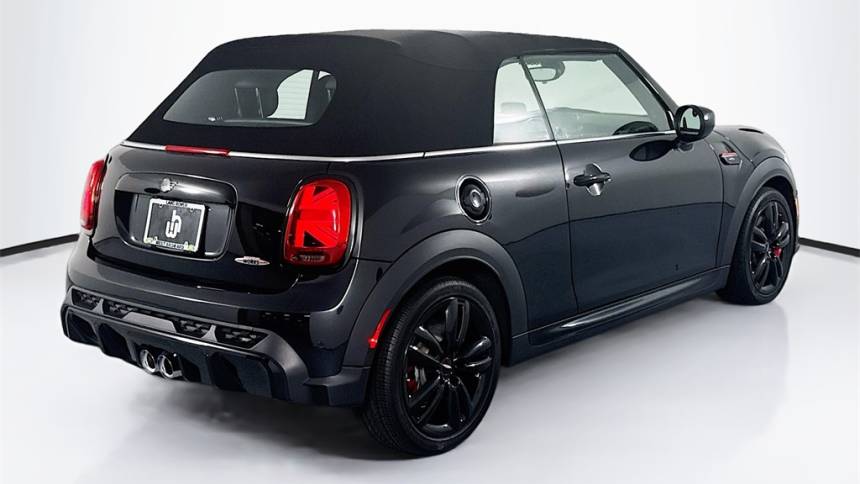 2023 mini convertible john cooper works