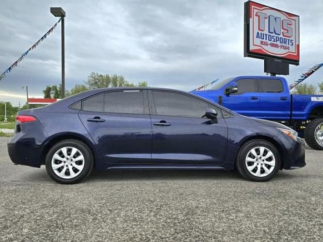 2020 toyota corolla le sedan 4d in blue springs, missouri
