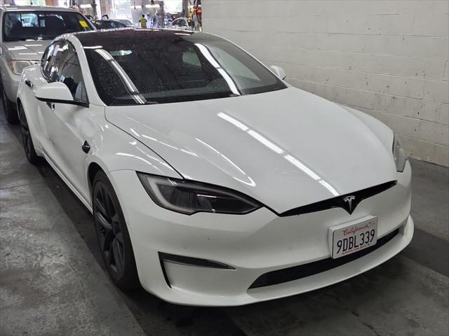2022 tesla model s base