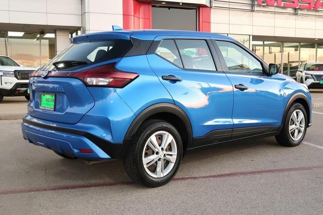 2021 nissan kicks s