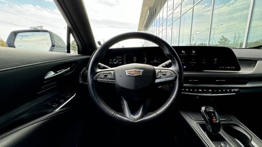 2024 Cadillac XT4