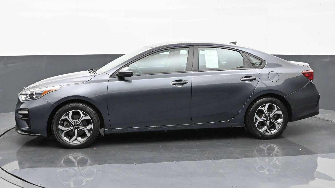 2021 kia forte lxs
