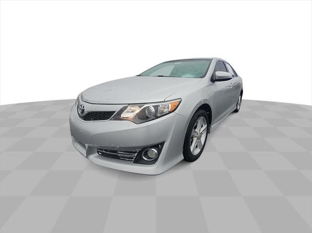 2014 toyota camry le