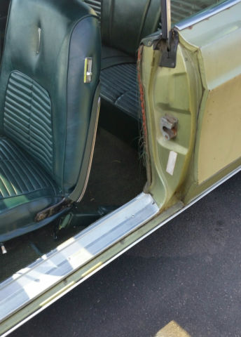 1968 chrysler 300 2dr - 440/auto, rock solid body, runs, drives