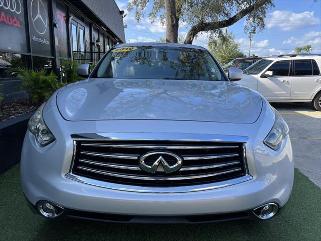 2016 infiniti qx70 base