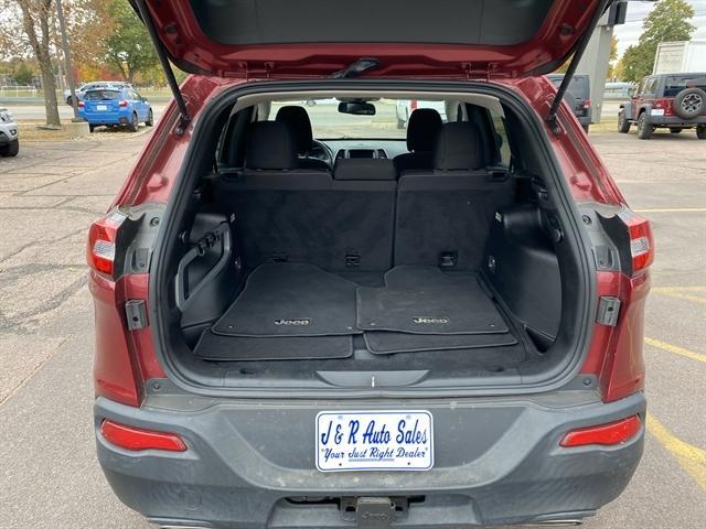 2016 jeep cherokee latitude