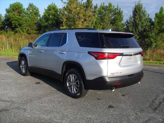 2022 chevrolet traverse lt leather