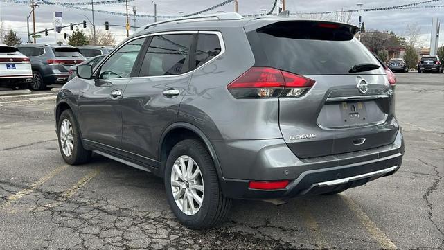 2020 nissan rogue sv