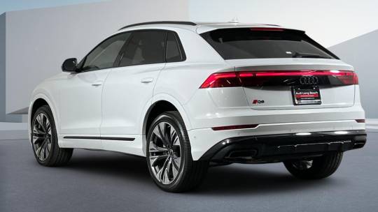 2024 Audi Q8