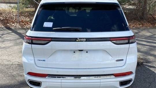 2022 Jeep Grand Cherokee