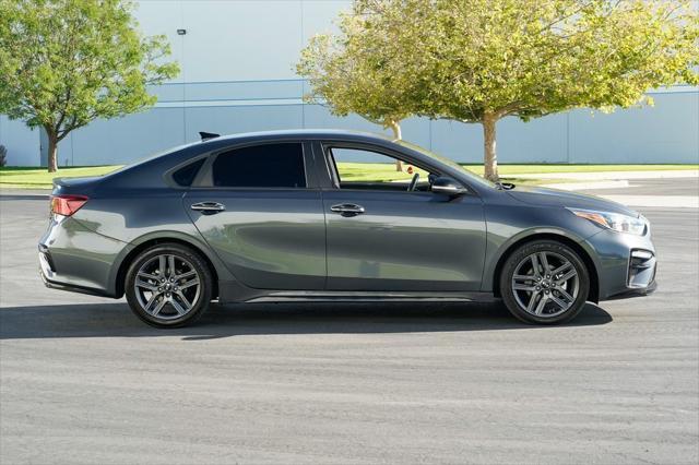 2020 kia forte gt-line