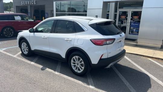 2021 Ford Escape se hybrid
