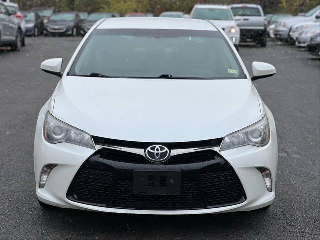 2017 toyota camry se