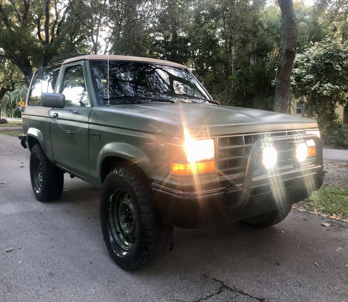 1989 ford bronco ii suv green rwd manual