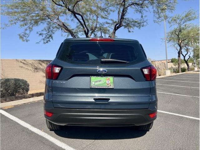 2019 ford escape s