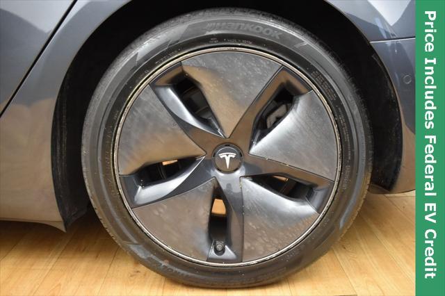 2018 tesla model 3 mid range