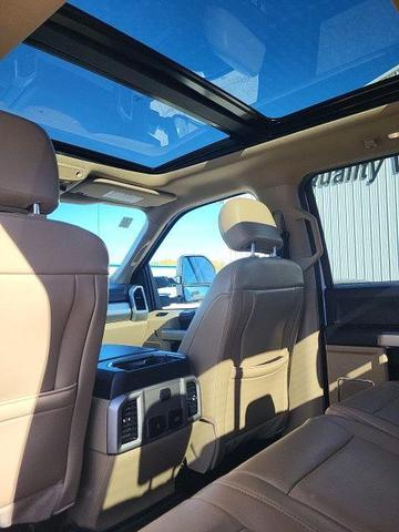 2020 ford f-250 lariat