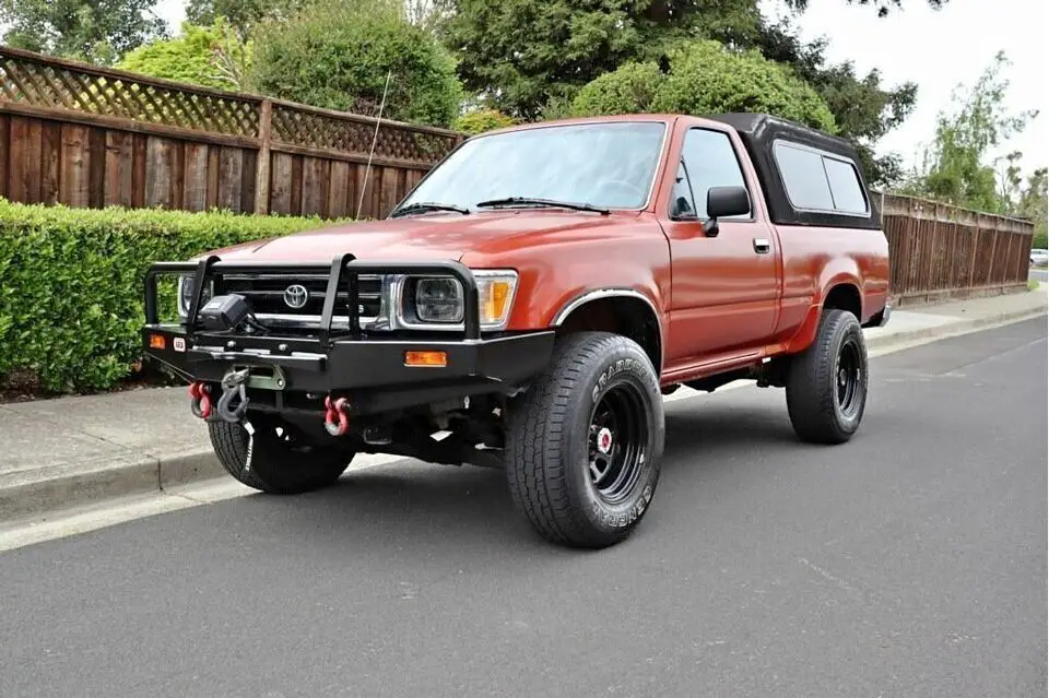 regular cab, 1 ton long bed with winch
