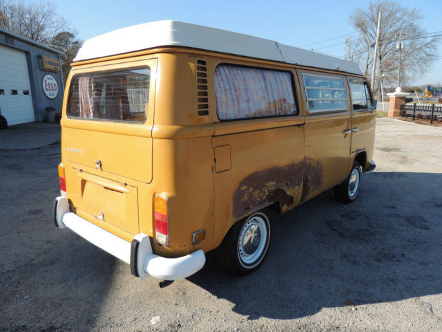 1972 vw bus campmobile type 2