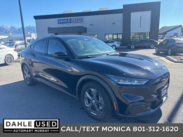 2021 ford mustang mach-e select