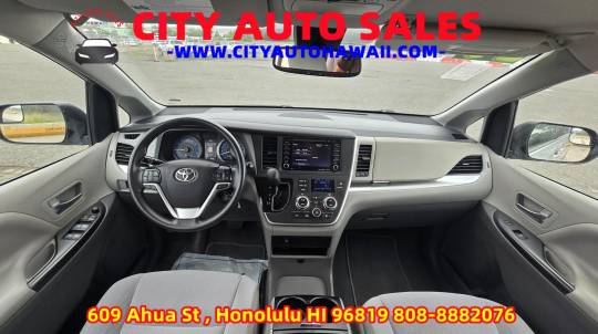 2020 Toyota Sienna