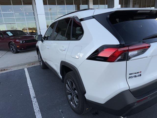 2022 toyota rav4 hybrid xle premium
