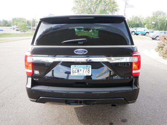2021 ford expedition xlt