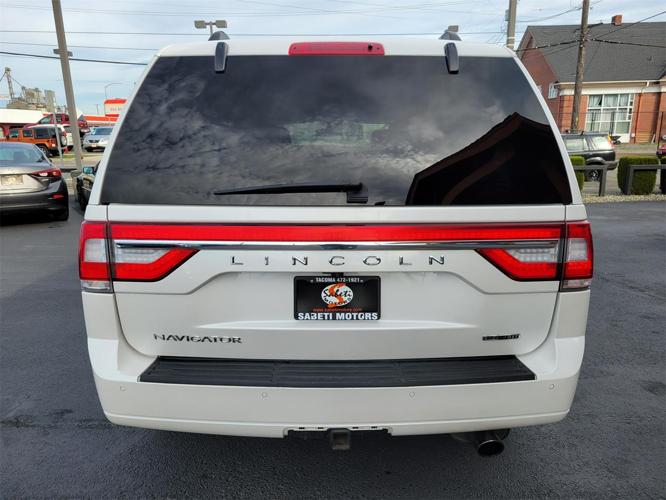 2016 lincoln navigator in tacoma, washington
