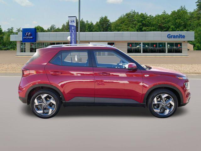 2022 hyundai venue sel