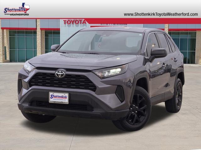 2022 toyota rav4 le