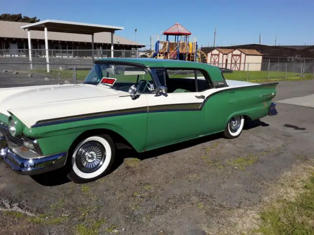 1957 ford fairlane 500 skyliner retractable convertible
