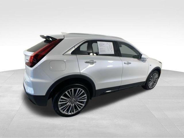 2024 cadillac xt4 premium luxury