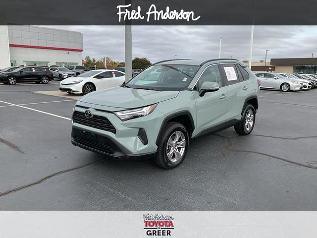 2023 toyota rav4 xle