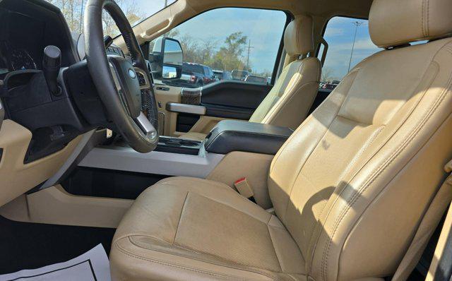 2019 ford f-350 lariat