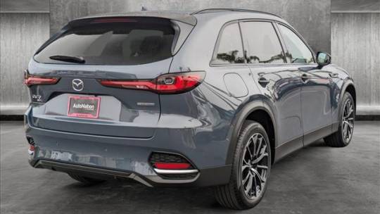 2025 Mazda CX-70