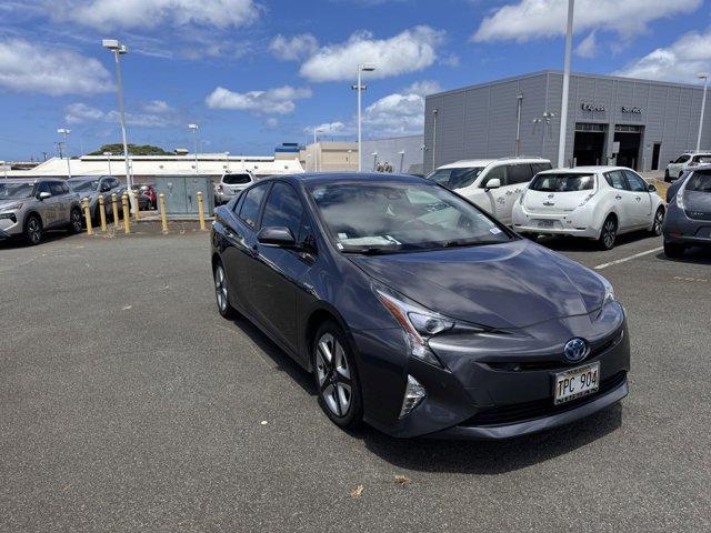 2018 toyota prius four touring