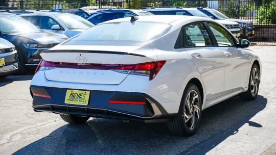 2025 Hyundai Elantra