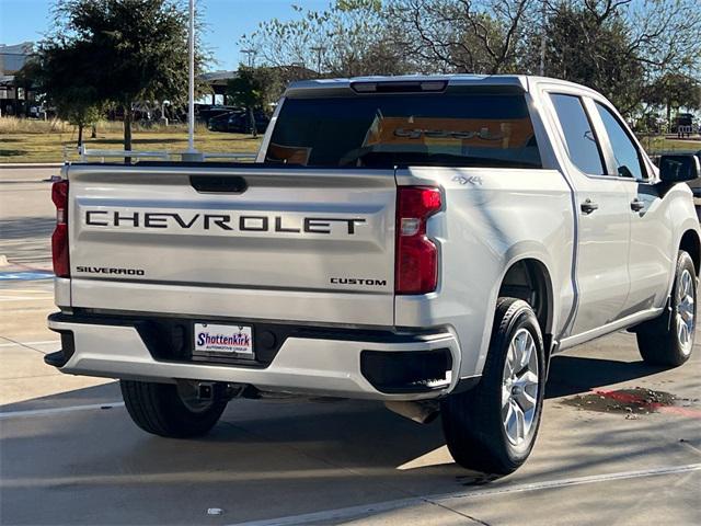 2022 chevrolet silverado 1500 custom