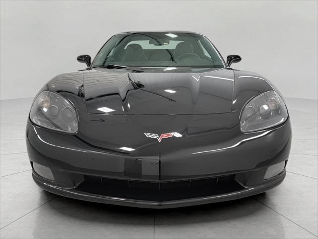 2005 chevrolet corvette base