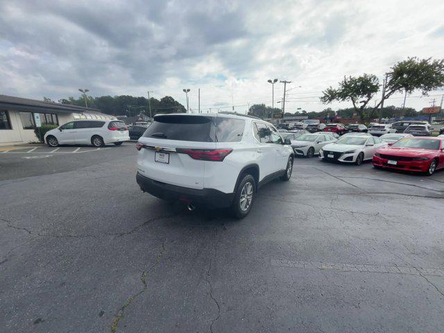 2023 chevrolet traverse lt cloth