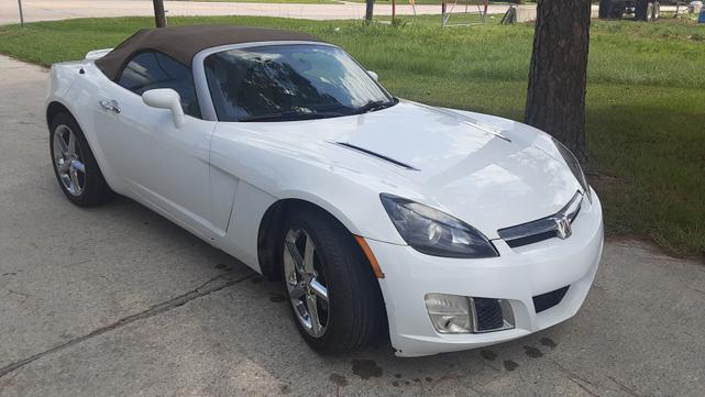 2008 saturn sky red line