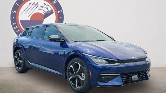 2024 Kia gt