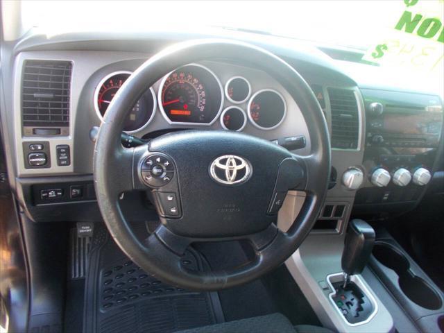 2011 toyota tundra grade