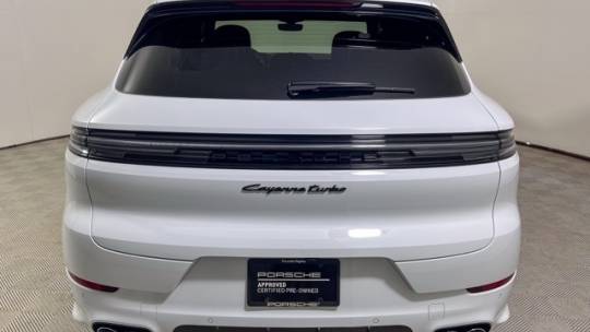 2024 Porsche Cayenne