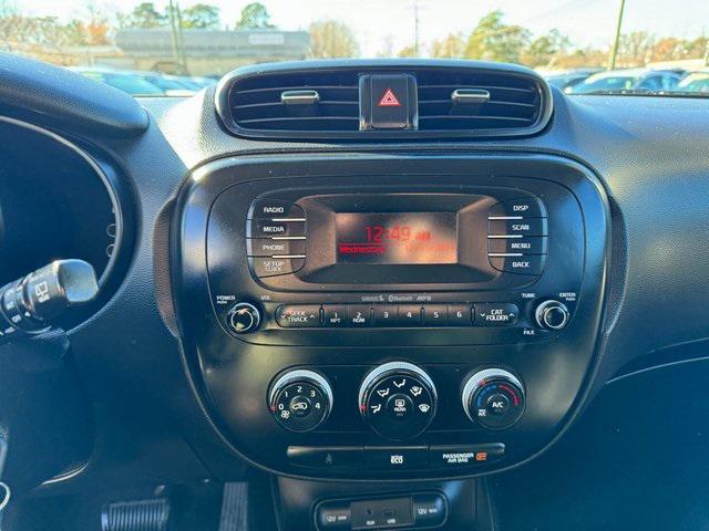 2015 kia soul base
