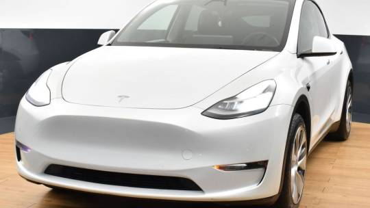 2021 Tesla se