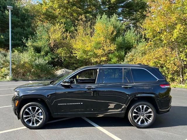 2023 jeep grand cherokee overland